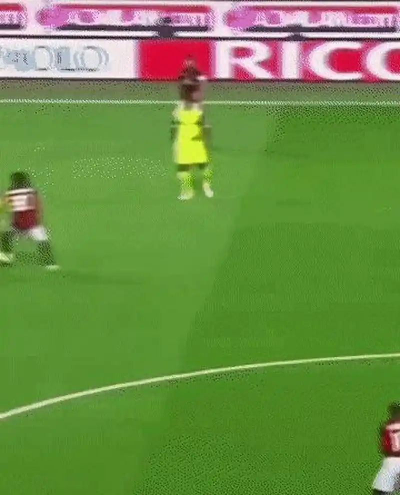 这一事件让 这一事件让