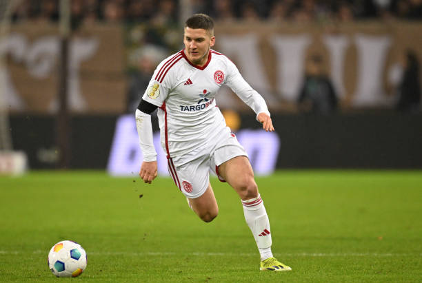 较为迟缓 较为迟缓