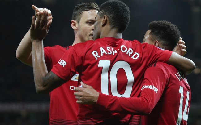 伊不仅是其 伊不仅是其